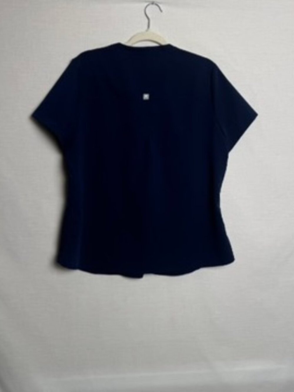 Fabletics Scrub Top Womens XL Navy Blue V Neck Short Sleeve 2 Pocket Stretch
